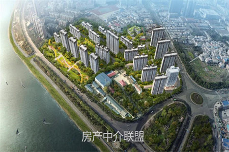 格林公馆电梯房109平精装套三带附房